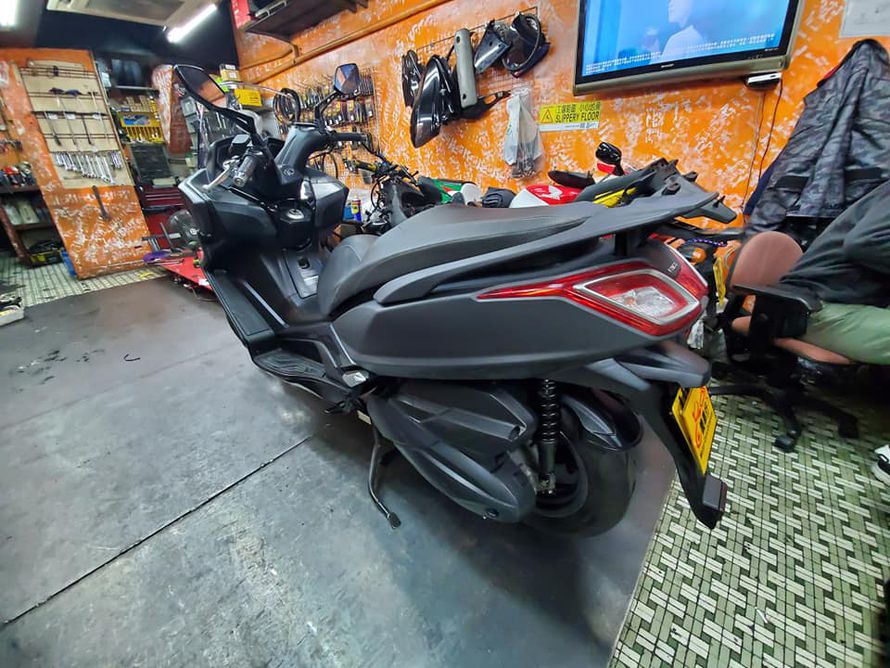【機車行】 KYMCO Downtown 350i ABS 二手車 2016年 - 「Webike摩托車市」