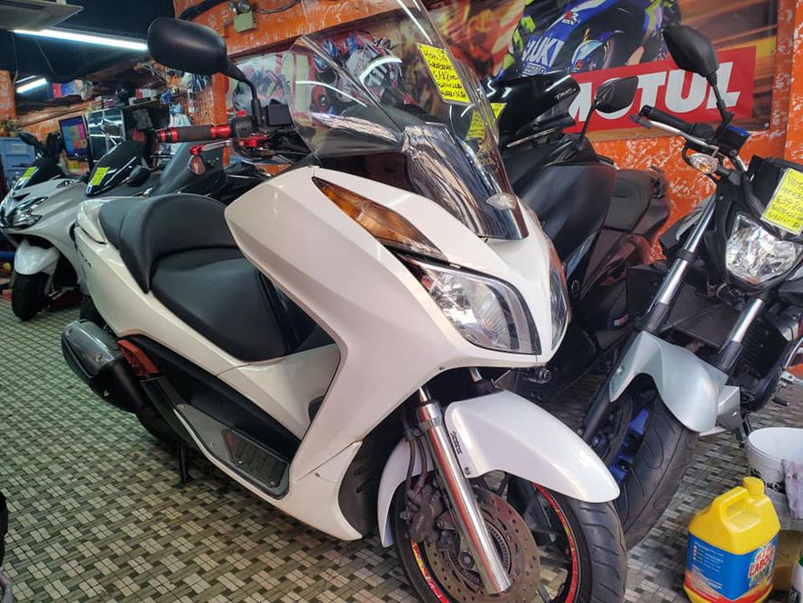 【機車行】 HONDA FORZA 300 二手車 2014年 - 「Webike摩托車市」