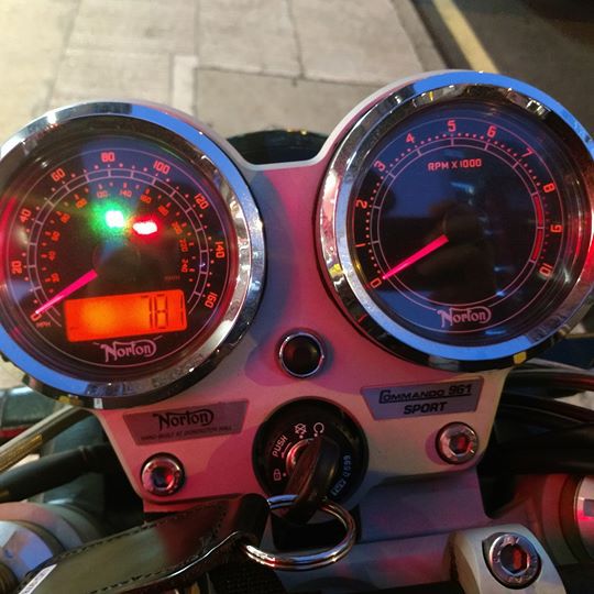 【PAM】 NORTON Commando 961 二手車 2015年 - 「Webike摩托車市」