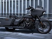 2018 Harley Davidson CVO Road Glide (FLTRXSE) - 「Webike摩托車市」