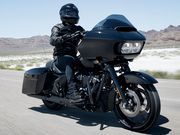 2018 Harley Davidson Road Glide Special (FLTRXS) - 「Webike摩托車市」